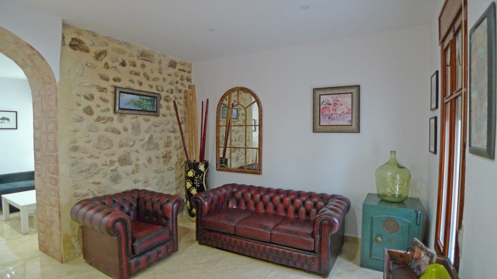For Sale. Townhouse in Jalon